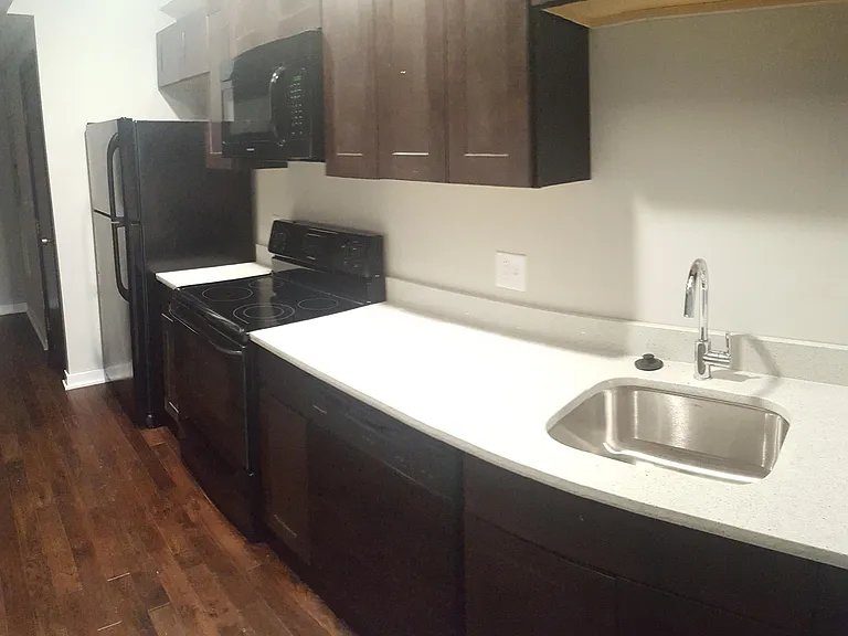 1702 N 18th St #3 — Photo 9