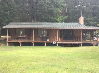 1381 Lakeshore Rd, Converse, LA 71419