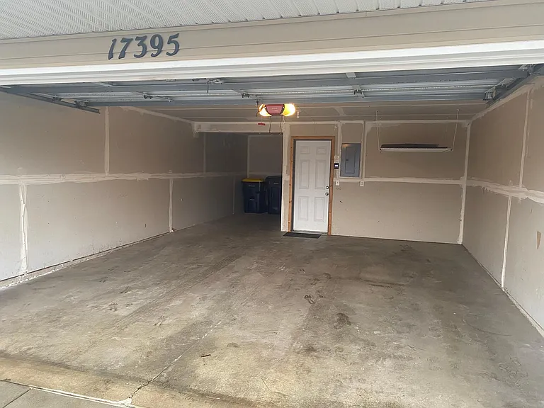 17395 Gettysburg Way — Photo 16