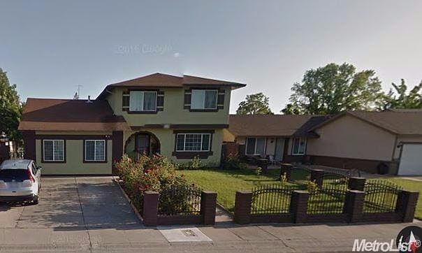 2nd image of 228 Grace Ave