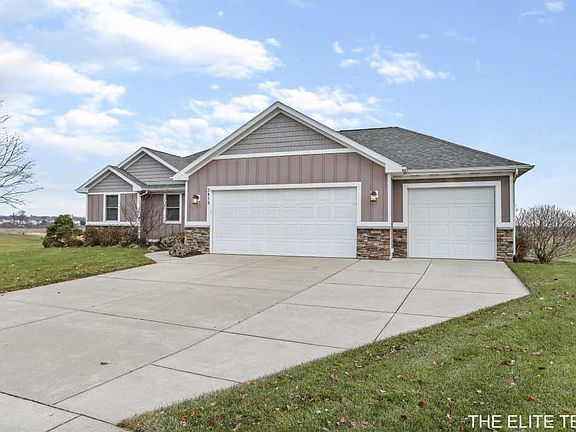 3rd image of 3813 Kentucky Ln