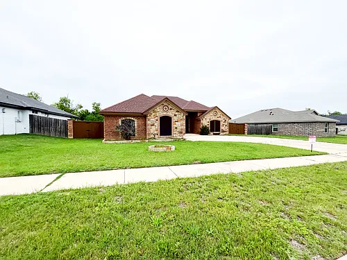 1303 Excel Dr Photo 1
