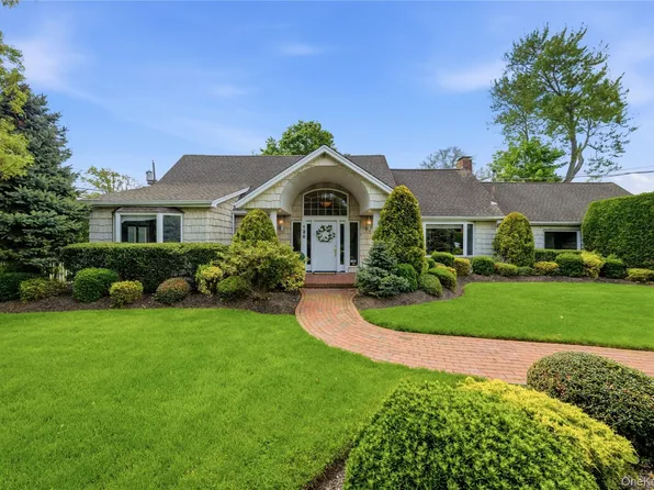 120 Dartmouth Road, Massapequa, NY 11758