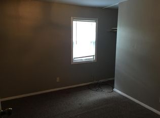 1530 Elmwood Ave, Dekalb, IL 60115