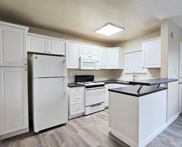 4390 Temecula St #3 — Photo 8