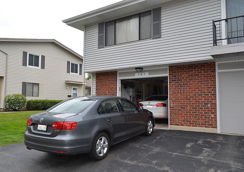 1st image of 303 Whidah Ct