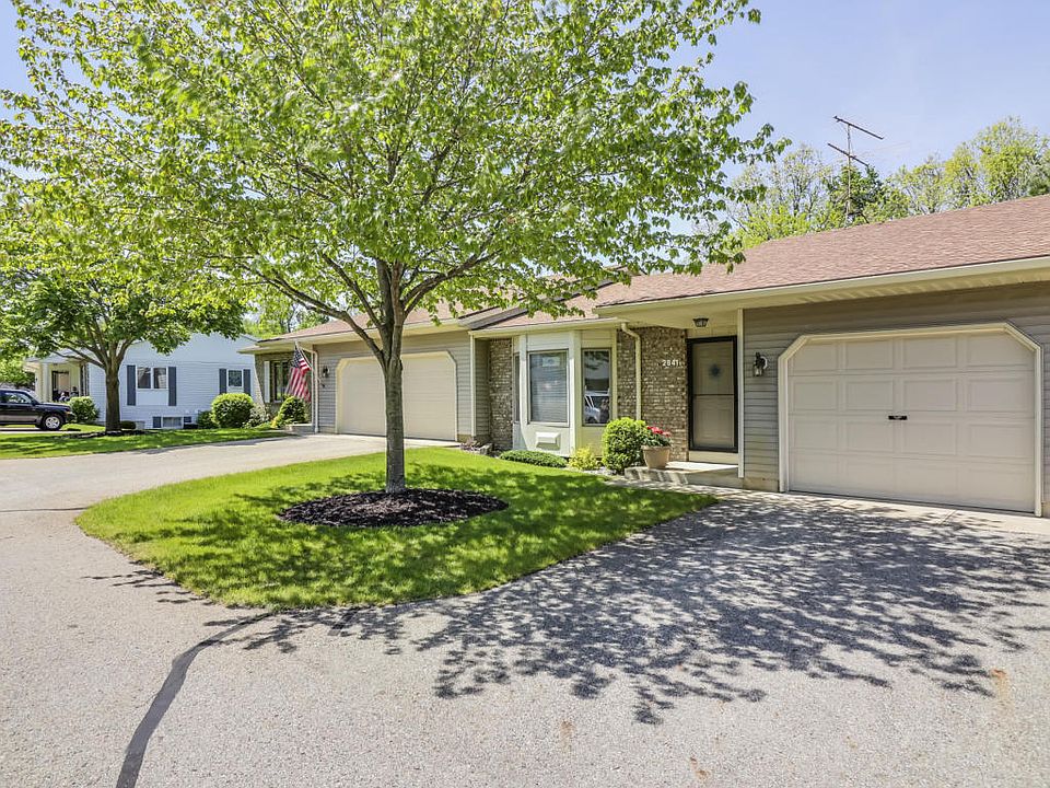 1st image of 2841 Bridgeside Dr SE