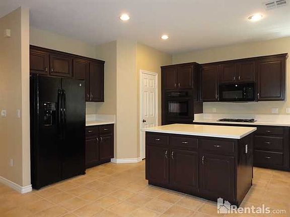 4th image of 7805 Orchard Port Ave
