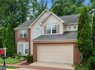 9150 Stonegarden Dr, Lorton, VA 22079