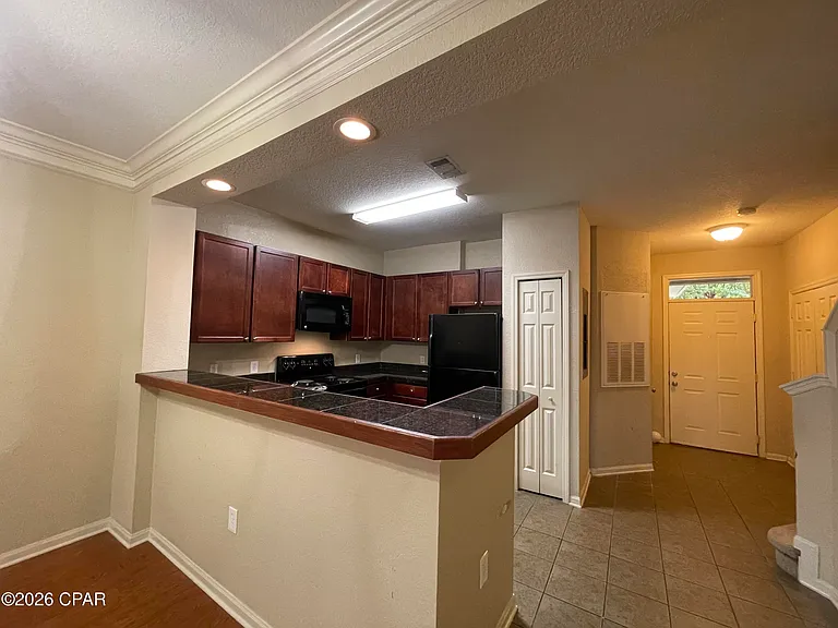 806 Baldwin Rowe Cir — Photo 7