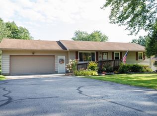 7964 W Lincoln St NE, Masury, OH 44438
