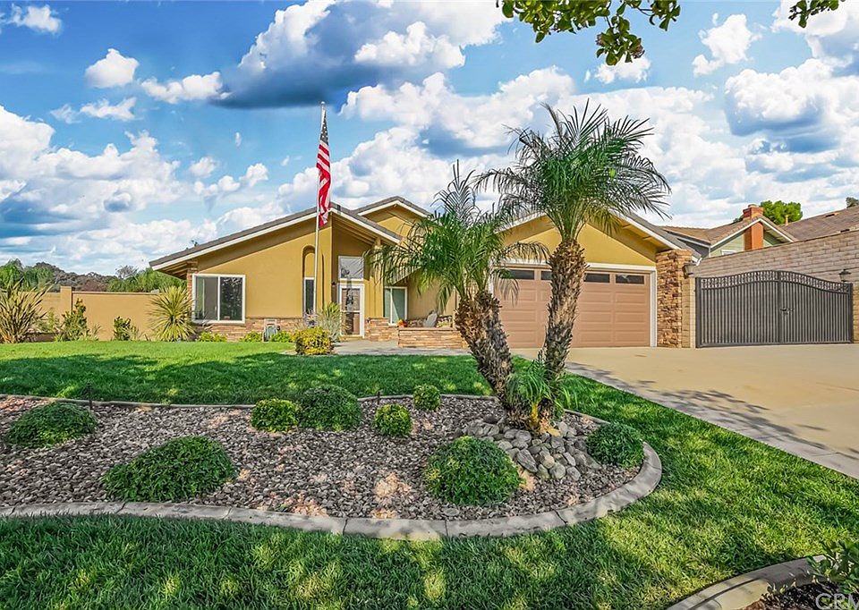 1st image of 3362 Clipper Dr