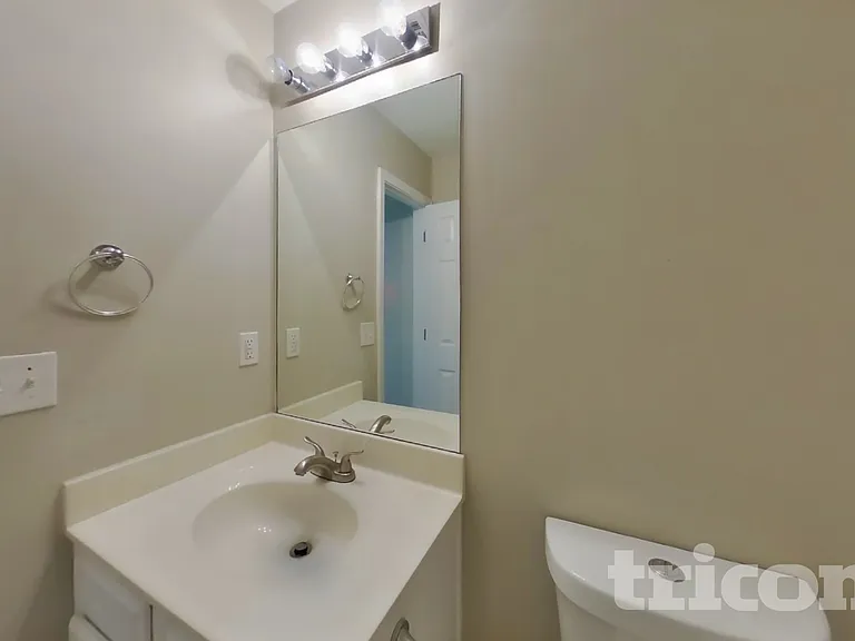 7587 Poplar Falls St — Photo 14