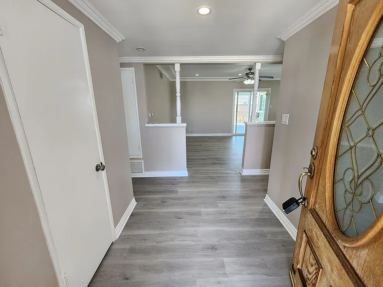 14020 Faust Ave — Photo 3