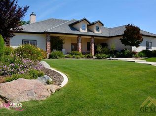 15828 Rubicon Ave, Bakersfield, CA 93314