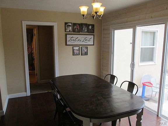 3rd image of 644 Alma Ave