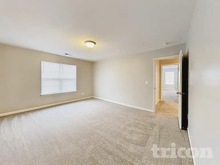 1594 Weatherend Dr — Photo 14