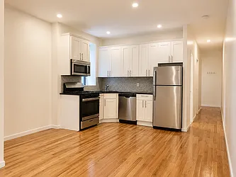 136 West 111th Street, #4R