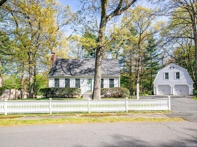5 North St, Walpole, MA, 02081