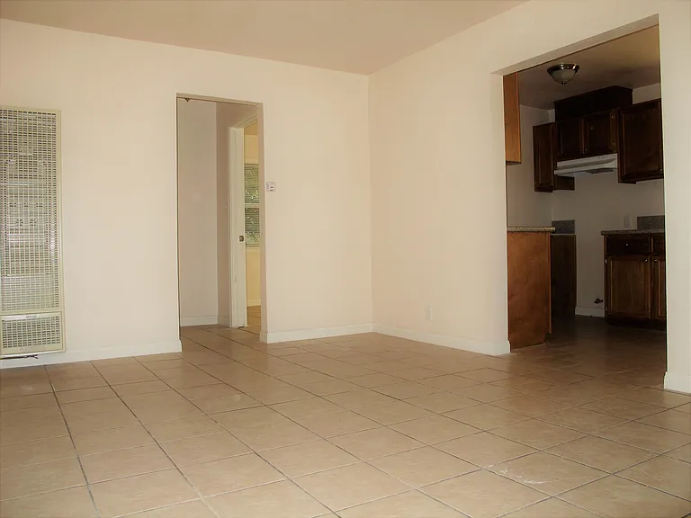3354 Norton Ave #D — Photo 12