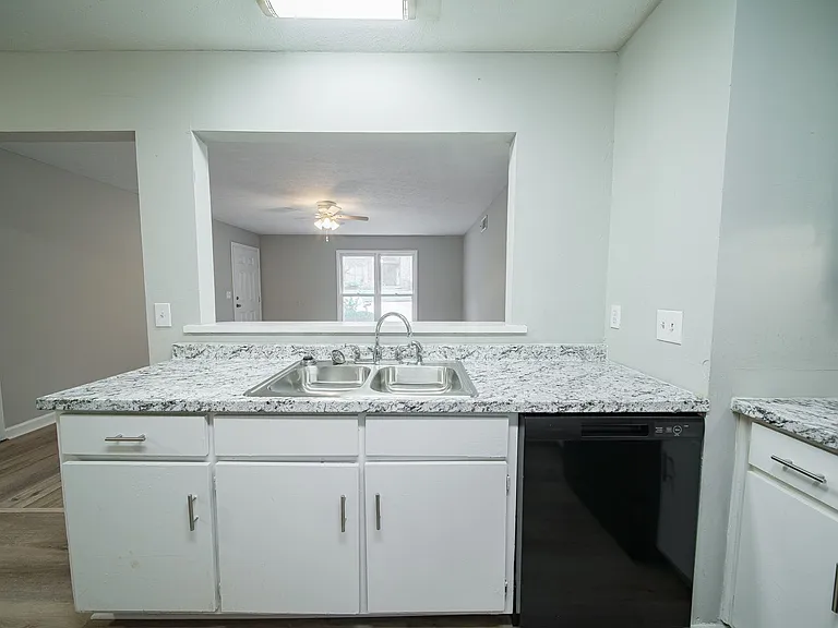 786 Dogwood Dr — Photo 22