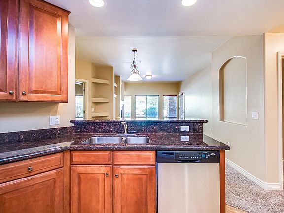 4th image of 5350 E Deer Valley Dr Unit 1250