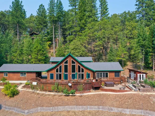 15268 Airport Rd, Nevada City, CA 95959
