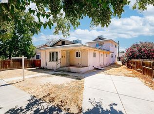 28 E 3rd St, Tracy, CA 95376
