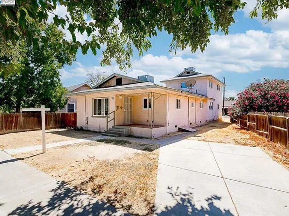 28 E 3rd St, Tracy, CA 95376