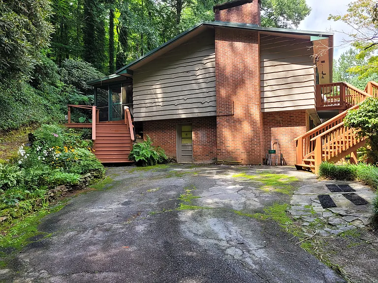 38 Bulldog Ln — Photo 24