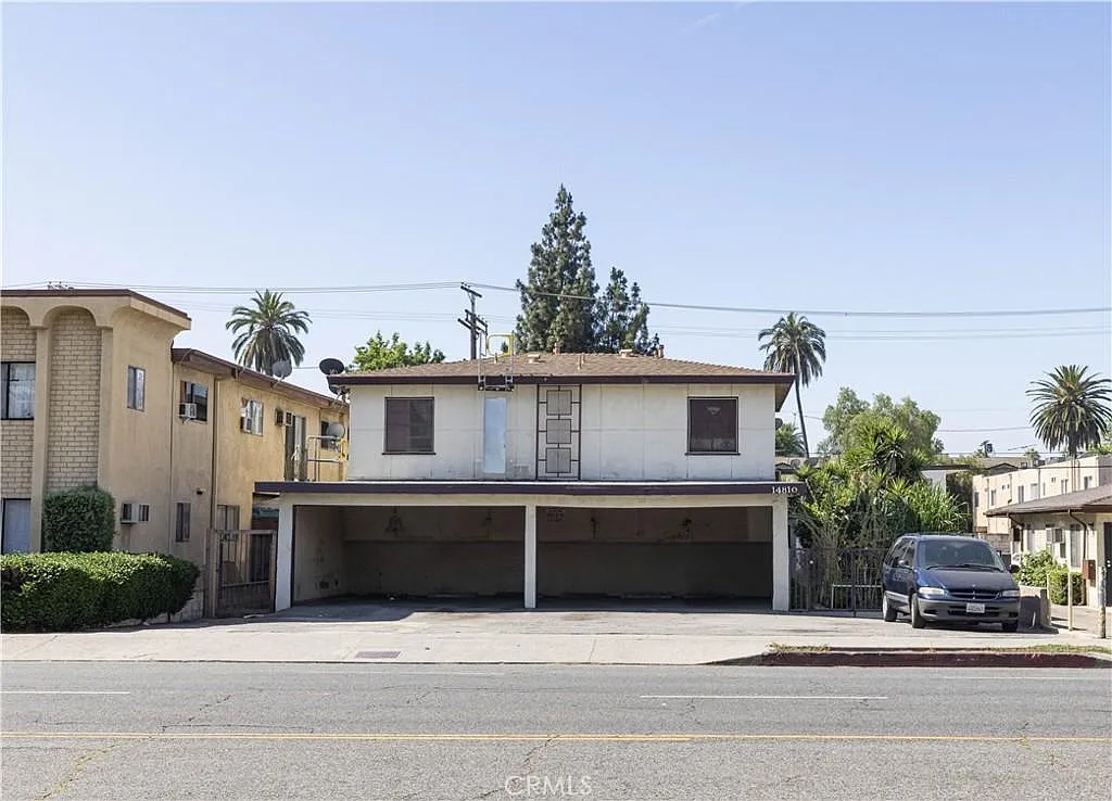 Studio, 500 sqft, $1,298 — Photo 1