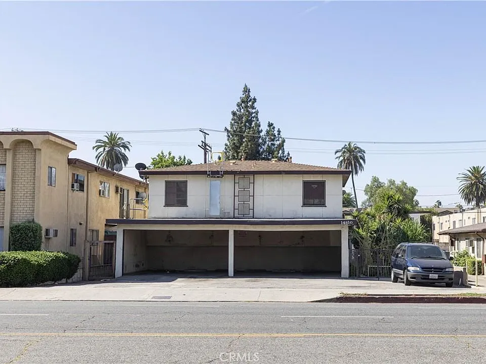 14810 Victory Blvd #2