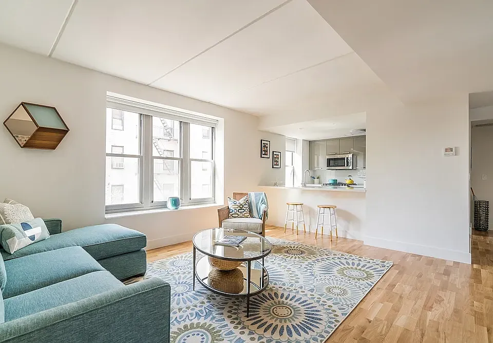 310 Clarkson Ave #505
