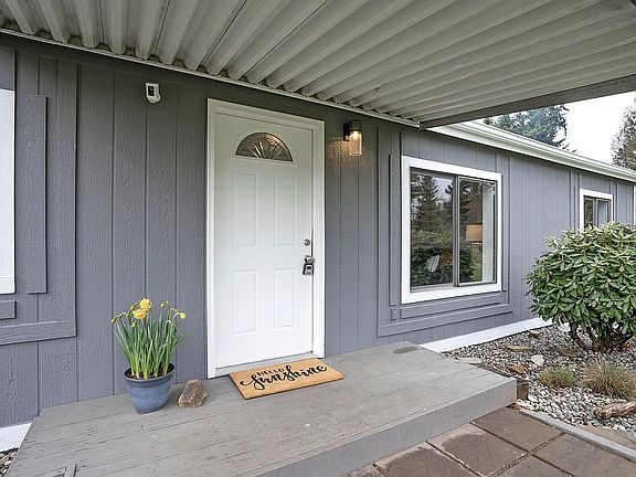 3rd image of 11718 234th Avenue Ct E
