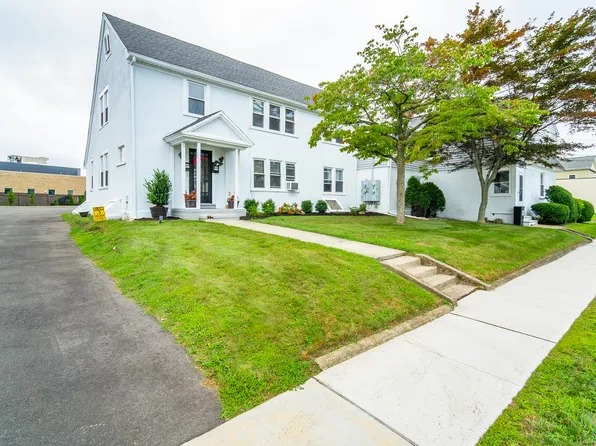1111 Essex Place, Stratford, CT 06615