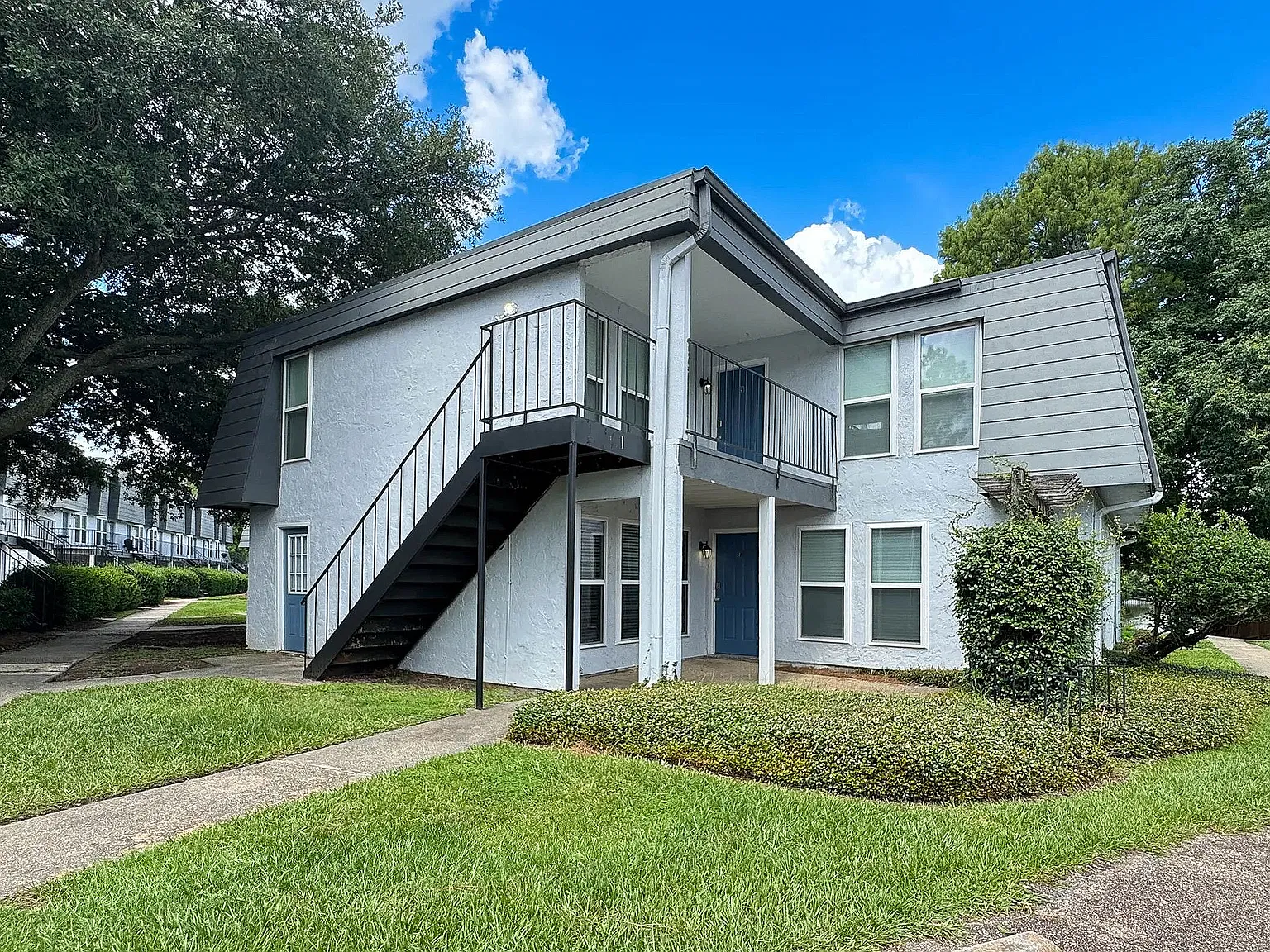 10318 Celtic Drive — Photo 4