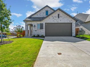 3936 Ford Dr, Forney, TX 75126