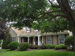 N497 Kimball Rd, Winfield, IL 60190