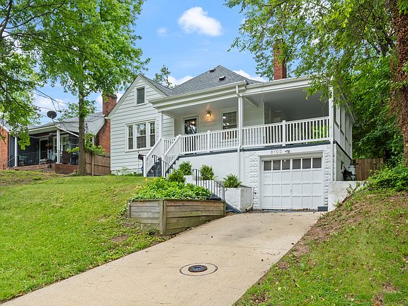 Garage, driveway and street parking available!