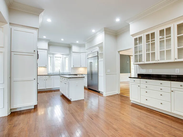 1306 SE Broad St — Photo 12
