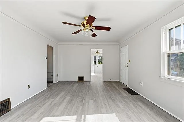 4118 N Howard St — Photo 3