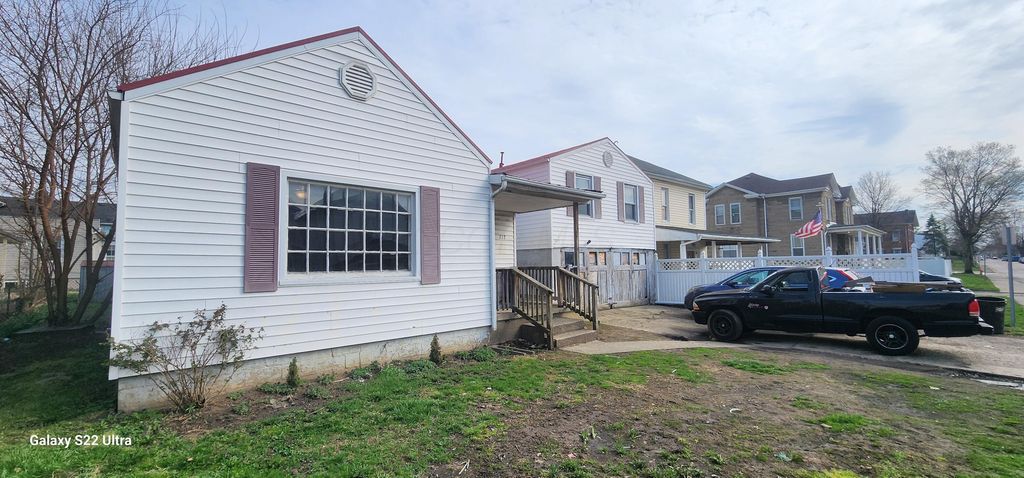 Real estate listing image