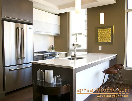 Rented by aptsandlofts.com | media 20