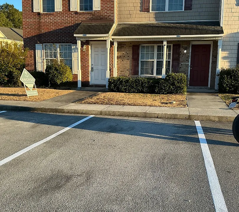 403 Springwood Dr