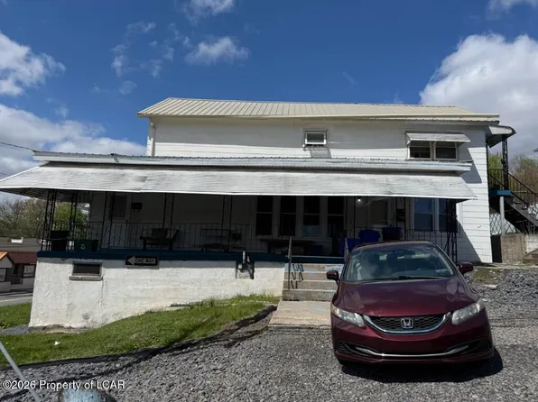 147 Main St, Dupont, PA 18641