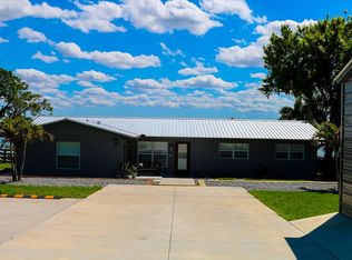 2999 Placid View Dr, Lake Placid, FL 33852