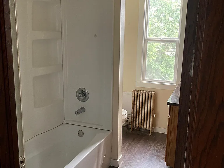 764 Alpine St — Photo 4