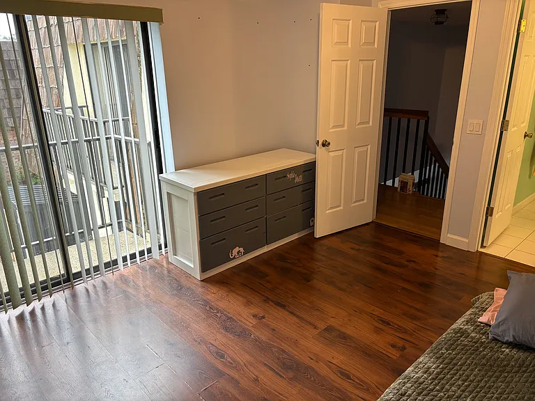 2940 Peach St — Photo 10