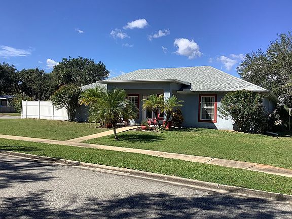 3rd image of 2091 Maltese Ln
