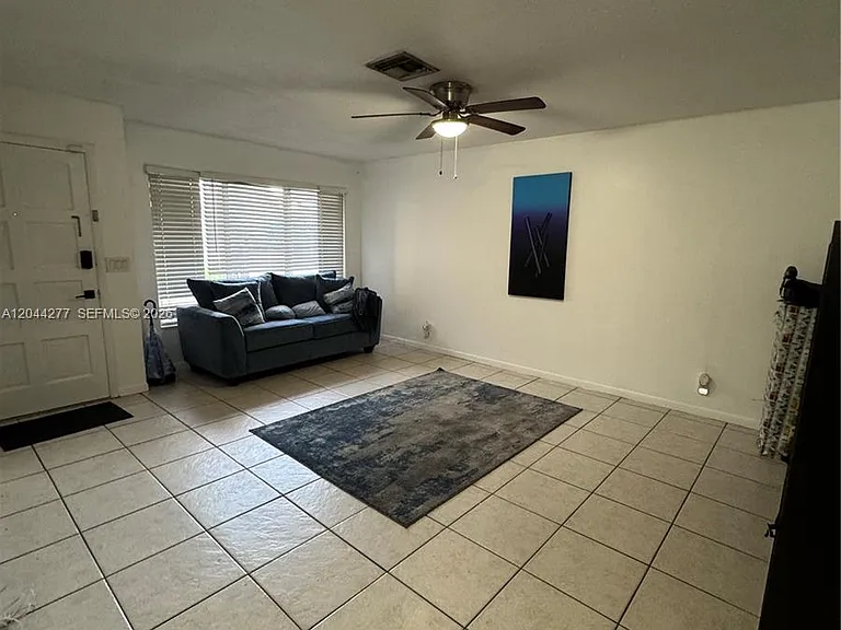 3608 NW 104th Ave — Photo 4